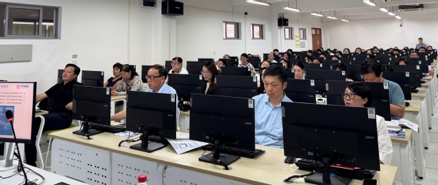探球体育安全通道