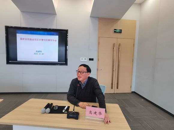 探球体育备用网址